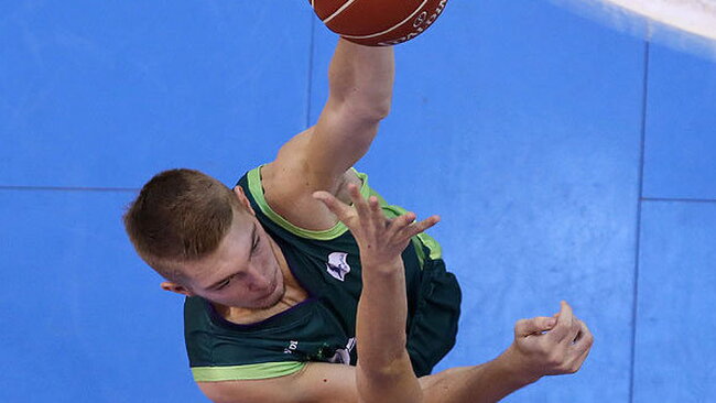 A.Sabonis didžiuojasi tobulėjančiu sūnumi Domantu (Organizatorių nuotr.)