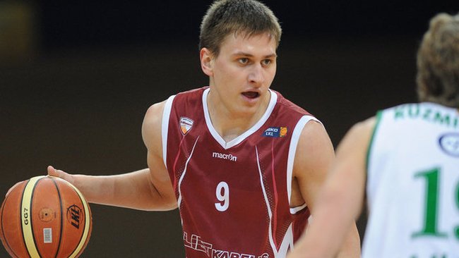 E.Ulanovas taip pat pasižymėjo atletiškumu (Fotodiena.lt)