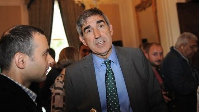 J.Bertomeu A licencijas suteiks Vokietijos ir Ukainos klubams (Scanpix)