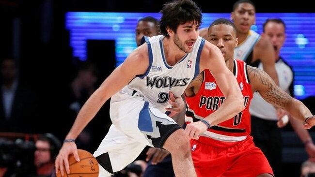 J.J.Barea po mačo pasakojo, kad tai tik pirmas iš daugelio būsimų R.Rubio trigubų dublių (Scanpix)