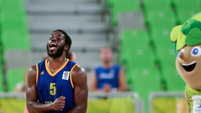 P.Jeteras vedė Ukrainos rinktinę 2013 m. Europos čempionate (Fotodiena nuotr.)
