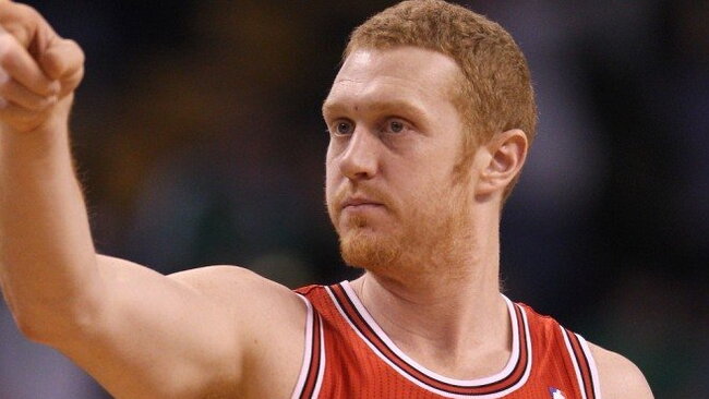 B.Scalabrine'as turės dirbti Plėtojimosi lygos klube (Scanpix nuotr.)