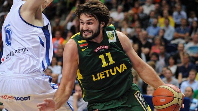 L.Kleiza žaidė rezultatyviai (Fotodiena.lt)