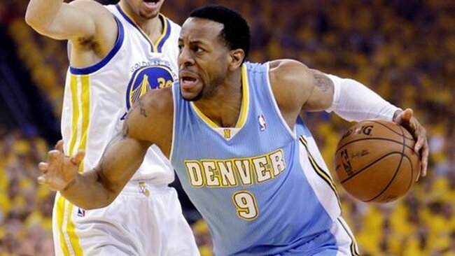 A.Iguodala svarsto, ar priimti „Nuggets“ ekipos pasiūlymą (Scanpix)