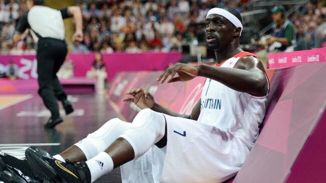 P.Mensah-Bonsu keliasi į Milaną (AFP-Scanpix)
