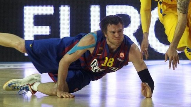 C.J.Wallace'as gali nežaisti finalo ketverte (Scanpix)