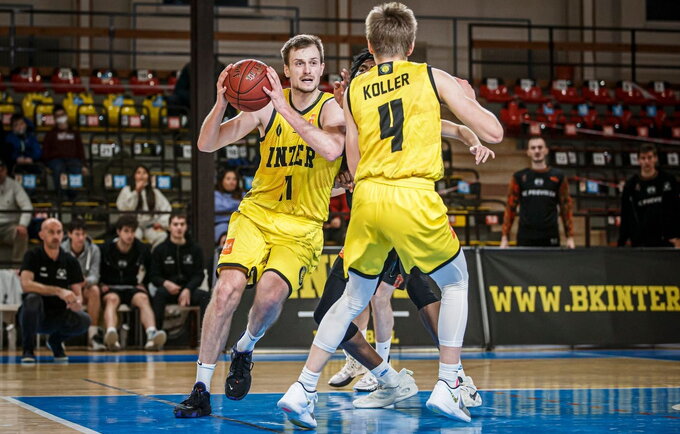 Dž.Slavinskas žais Kolynės klube