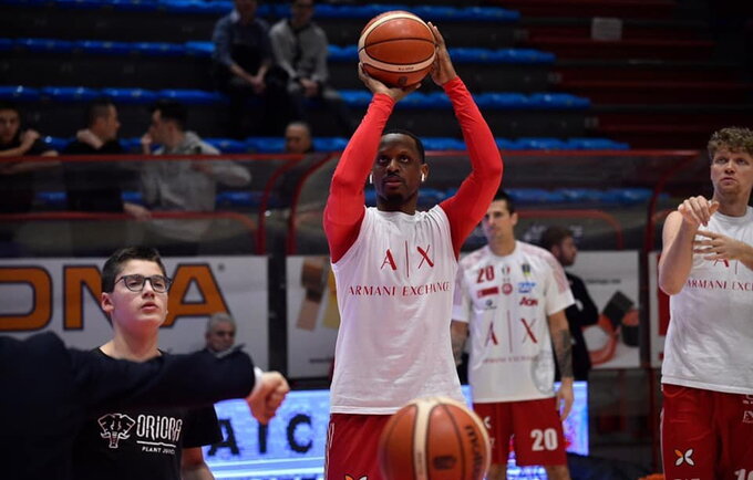 J.Nunnally neturėjo žaisti pirmadienio mače