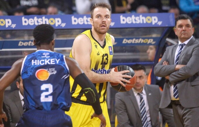 M.Gecevičius pelnė 2 taškus