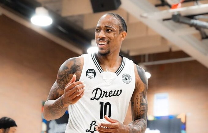 D.DeRozanas dominavo „Drew League“ finale