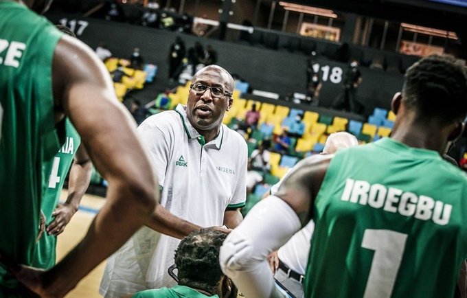 M.Brownas ruošia komandą ateitiems kovoms (FIBA nuotr.)