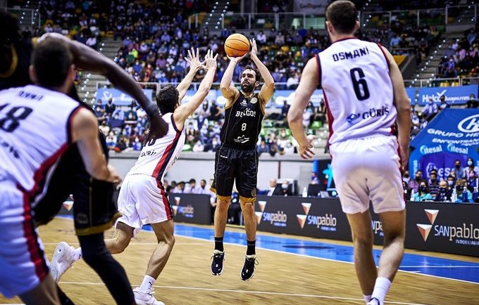 V.Benite vedė savo ekipą į pergalę (FIBA Europe nuotr.)