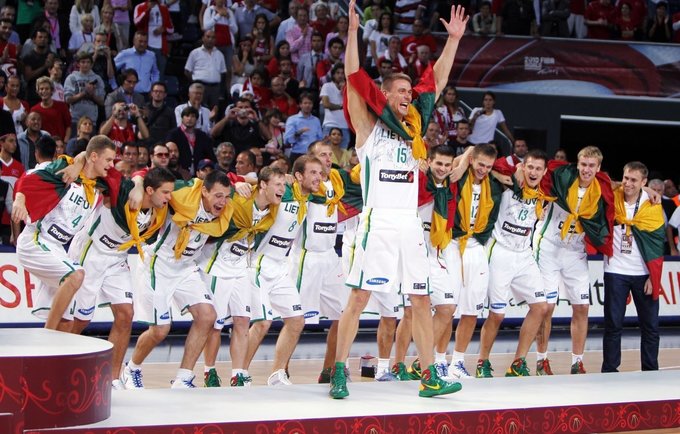 Lietuvos rinktinė 2010-aisiais šokiravo visus ir nuskynė bronzą