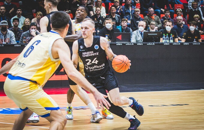 A.Velička pataikė vieną tritaškį iš septynių (FIBA Europe nuotr.)