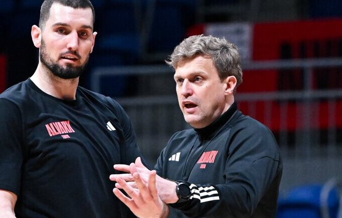 D.Adomaitis pastaruoju metu renka pergales