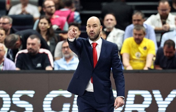 Lapkritį komandos vairą perėmęs V.Spanoulis pirmuoju bandymu titulo nenuskynė (Scanpix nuotr.)