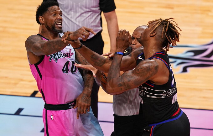 U.Haslemas dar lieka NBA (Scanpix nuotr.)
