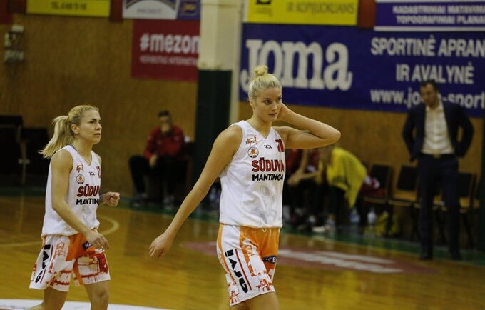 L.Svarytė dominavo pusfinalyje
