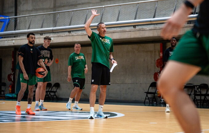 T.Masiulis džiaugiasi nauja pradžia (www.zalgiris.lt nuotr.)