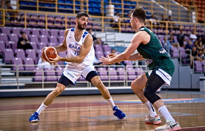 L.Mantzoukas yra tarp „atkabintųjų“ (FIBA Europe nuotr.)