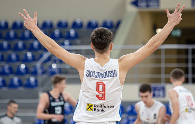 O.Simjanovskis vedė serbus į finalą (FIBA nuotr.)