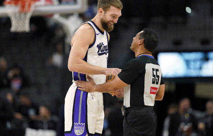 D.Sabonis pasižymėjo dar vienu dvigubu dubliu (Scanpix nuotr.)