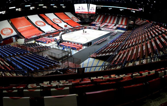 „Mediolanum Forum“ arena liks tuščia