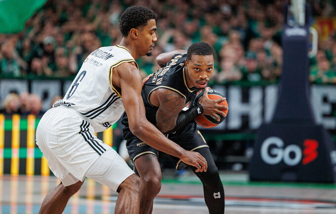 L.Walkeris gali grįžti į NBA (BNS nuotr.)