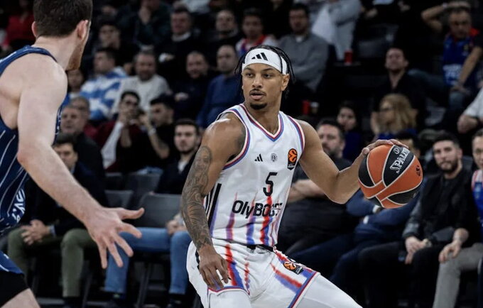 J.Robinsonas pelnė 11 taškų (Euroleague.net)