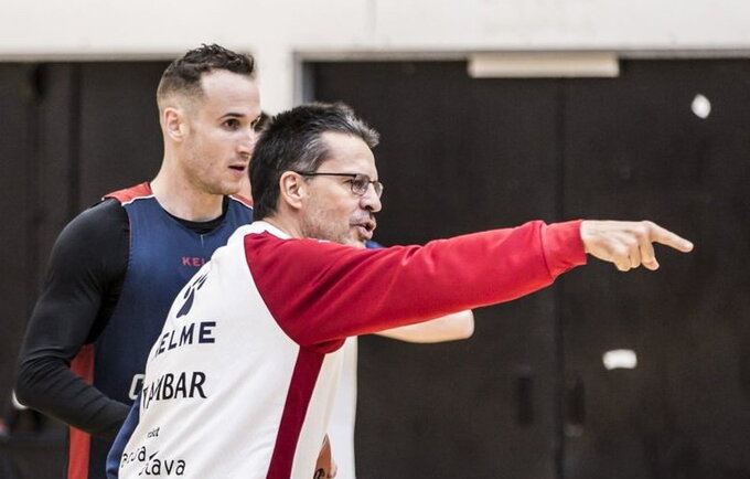 P.Martinezas mano, kad varžovai sukčiauja