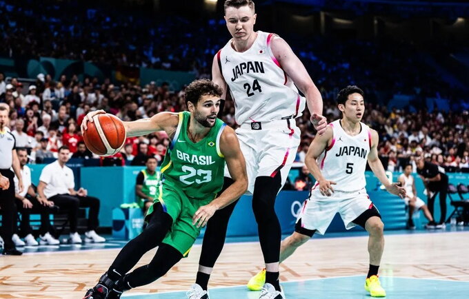 R.Neto suka į Barseloną (FIBA nuotr.)