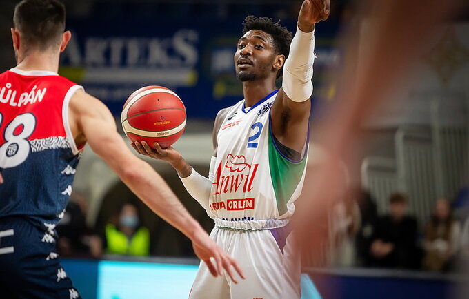 J.Mathewsas domina Eurolygos klubą