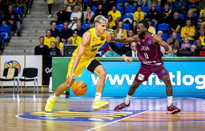 Opavos ekipa viešės Vilniuje (FIBA Europe nuotr.)