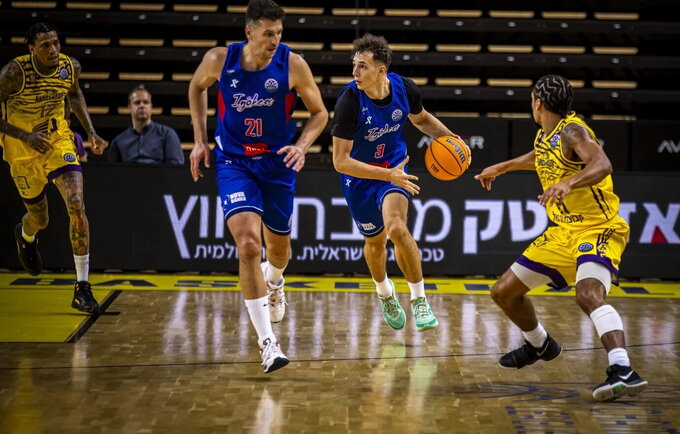 O.Radošičius prisijungė prie Eurolygos klubo (FIBA nuotr.)