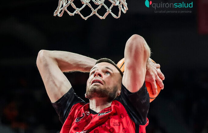 T.Dimša pelnė 5 taškus