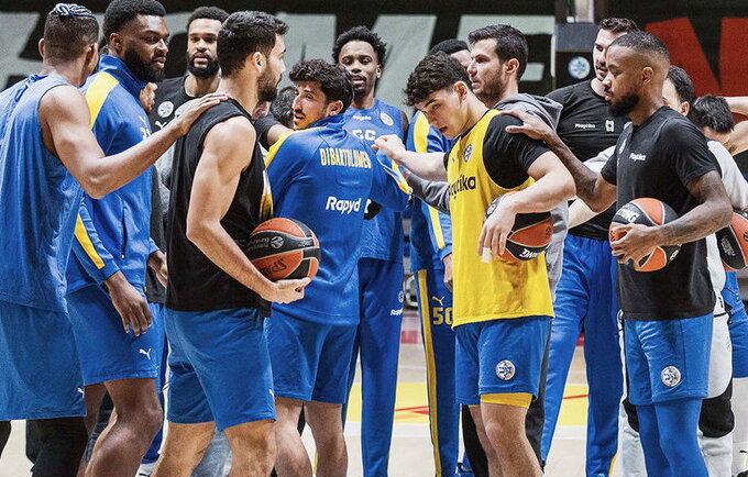 „Maccabi“ vėl negallės žaisti Turkijoje