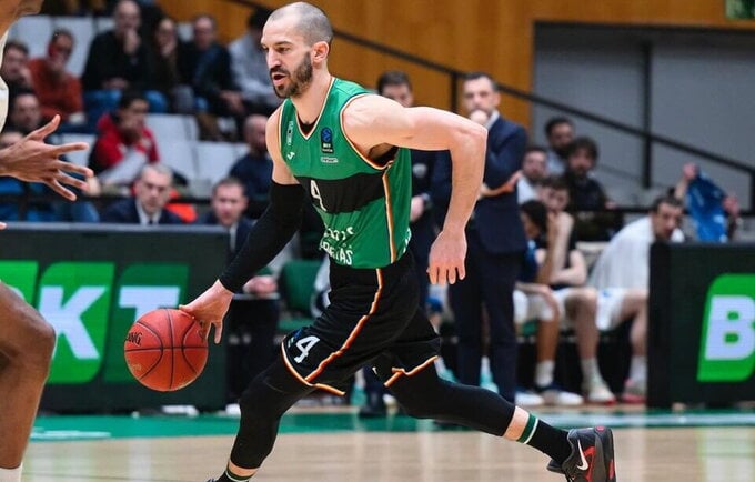 P.Ribas baigs karjerą