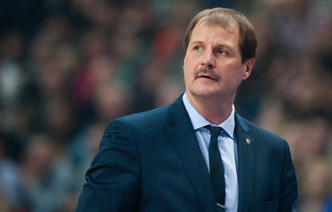 G.Krapikas nesibaimina dėl žaidimo halėje (Fotodiena.lt)