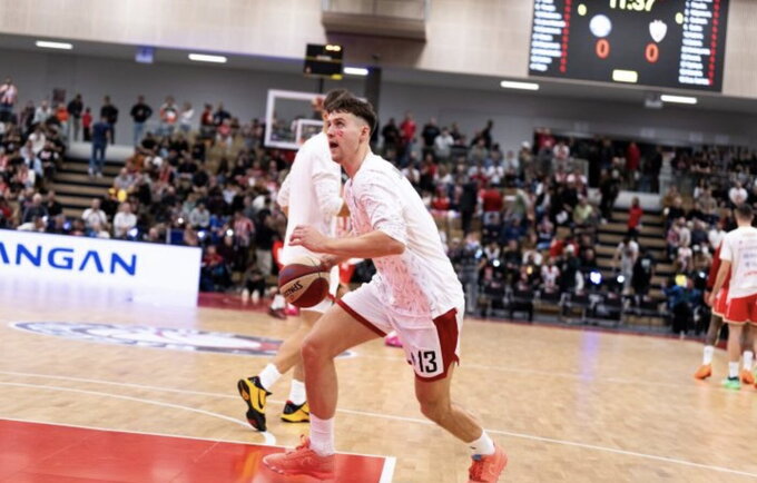 S.Jarumbauskas pelnė 8 taškus