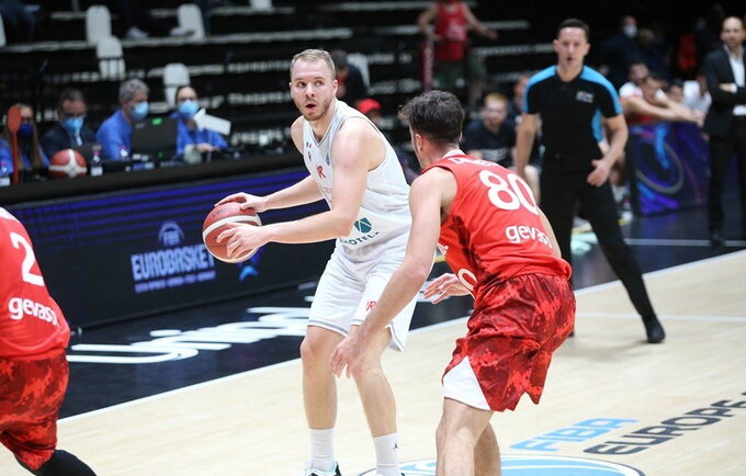 O.Olisevičius pergalės komandai neatnešė (FIBA Europe nuotr.)