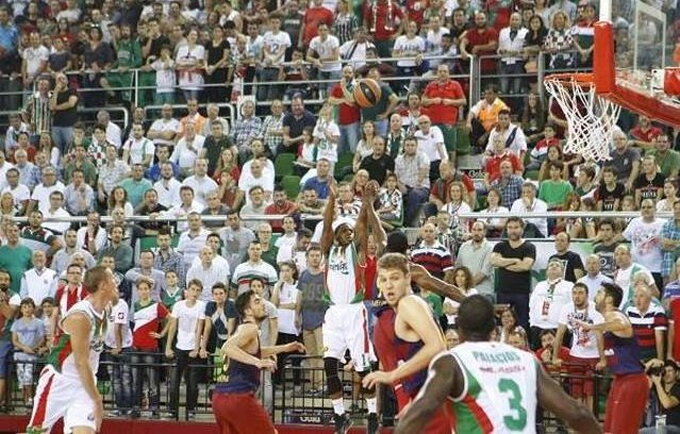 R.Raglandas surinko dvigubą dublį