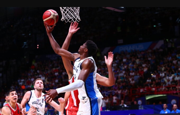 K.Antetokounmpo atrankoje nebežais (FIBA nuotr.)