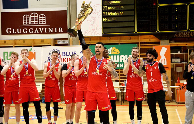 J.Tamulis tapo Islandijos čempionu