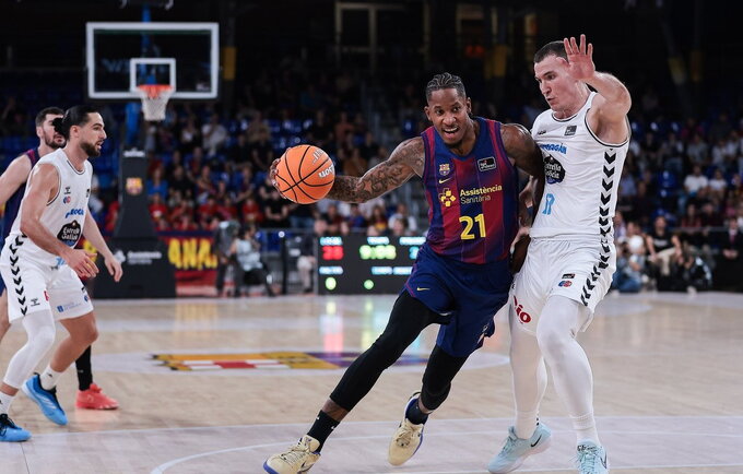 W.Clyburnas pelnė 21 tašką