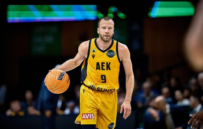 L.Lekavičius lieka Atėnuose (FIBA Europe nuotr.)
