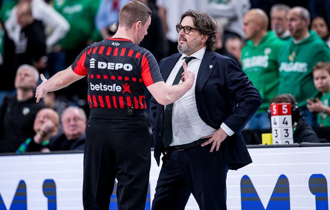 A.Trinchieri turėjo pretenzijų varžovui (Foto: Rokas Lukoševičius)