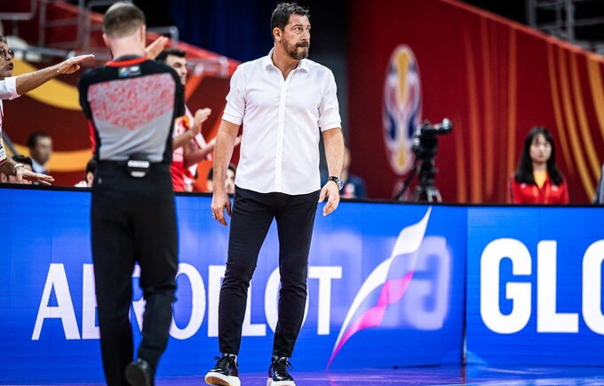 U.Sarica tęs savo darbą (FIBA nuotr.)