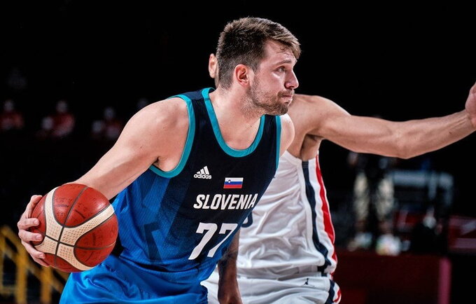 L.Dončičius su rinktine pralaimėjo pirmąjį savo mačą (FIBA nuotr.)