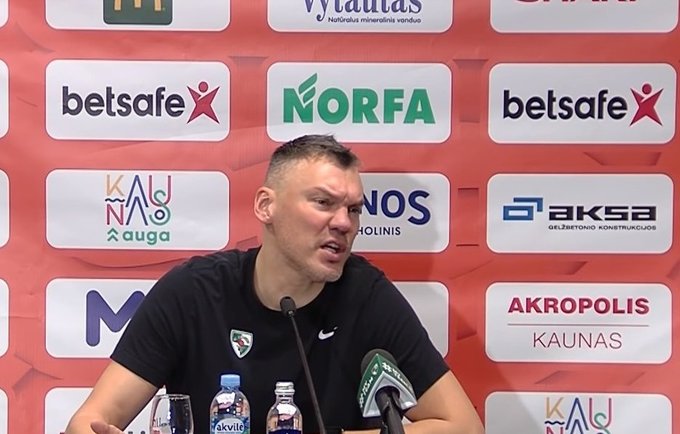 Š.Jasikevičius po rungtynių žaidėjams surengė treniruotę (Youtube.com nuotr.)