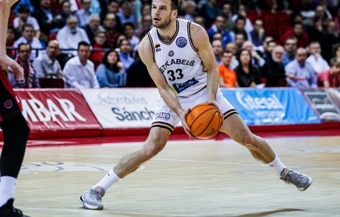 T.Dimša nebijo Š.Jasikevičiaus (FIBA Europe nuotr.)